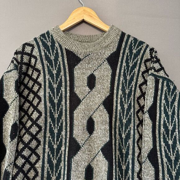 Oloay Men’s Vintage Crazy Graphic Sweater Size Large-XL Knit Round Neck - Picture 2 of 11